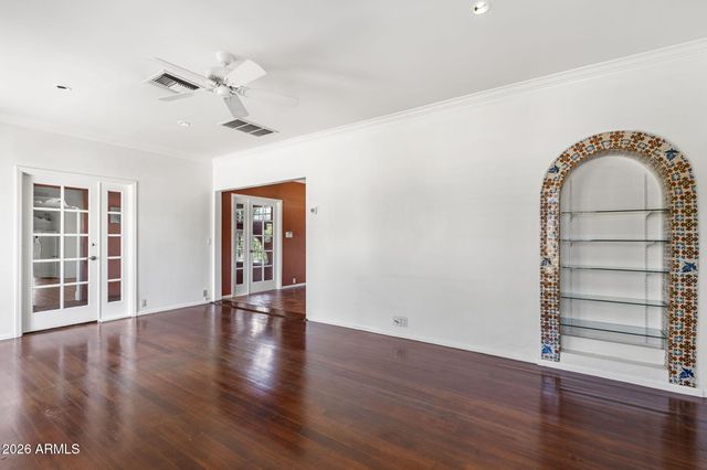 4040 E ELM Street, Phoenix, AZ 85018