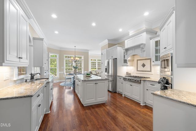 101 Synandra Lane, Holly Springs, NC 27540