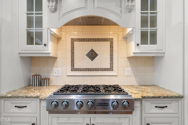 101 Synandra Lane, Holly Springs, NC 27540