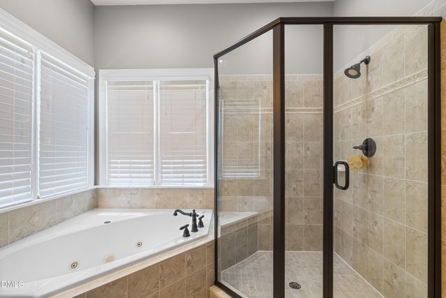 101 Synandra Lane, Holly Springs, NC 27540