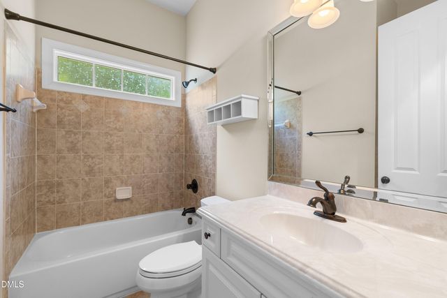 101 Synandra Lane, Holly Springs, NC 27540