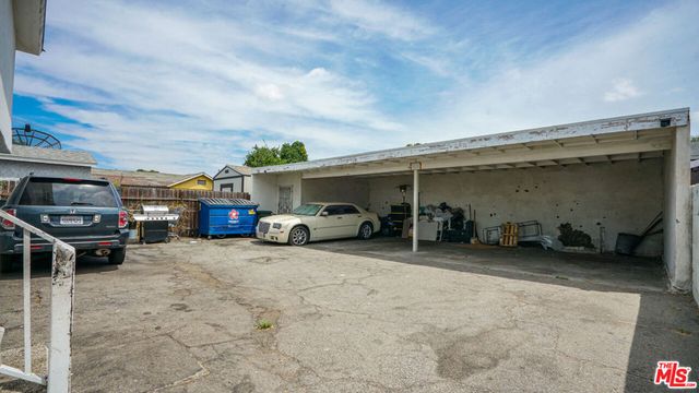 6714 Parmelee Avenue, Los Angeles, CA 90001