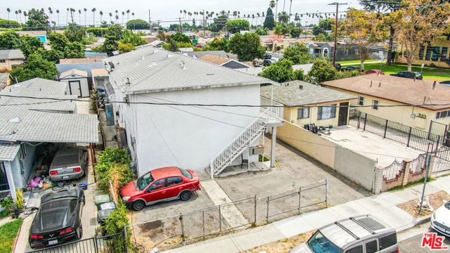 6714 Parmelee Avenue, Los Angeles, CA 90001