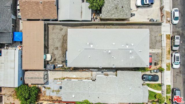 6714 Parmelee Avenue, Los Angeles, CA 90001