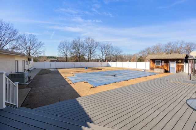 491 Tara Ln, Huntingdon, TN 38344