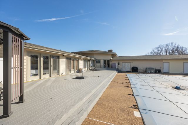 491 Tara Ln, Huntingdon, TN 38344