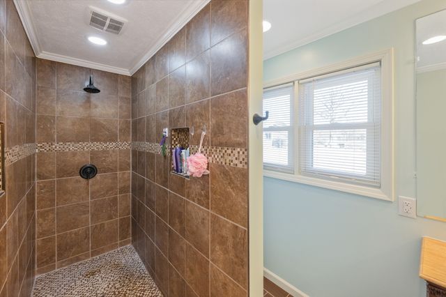 491 Tara Ln, Huntingdon, TN 38344