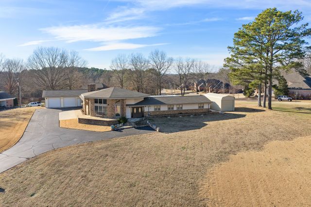 491 Tara Ln, Huntingdon, TN 38344
