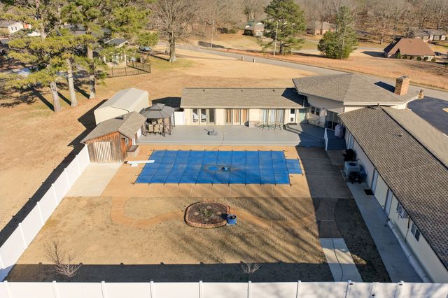 491 Tara Ln, Huntingdon, TN 38344