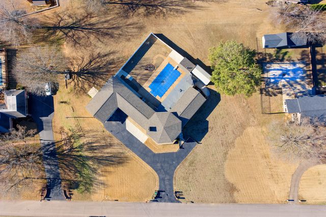 491 Tara Ln, Huntingdon, TN 38344