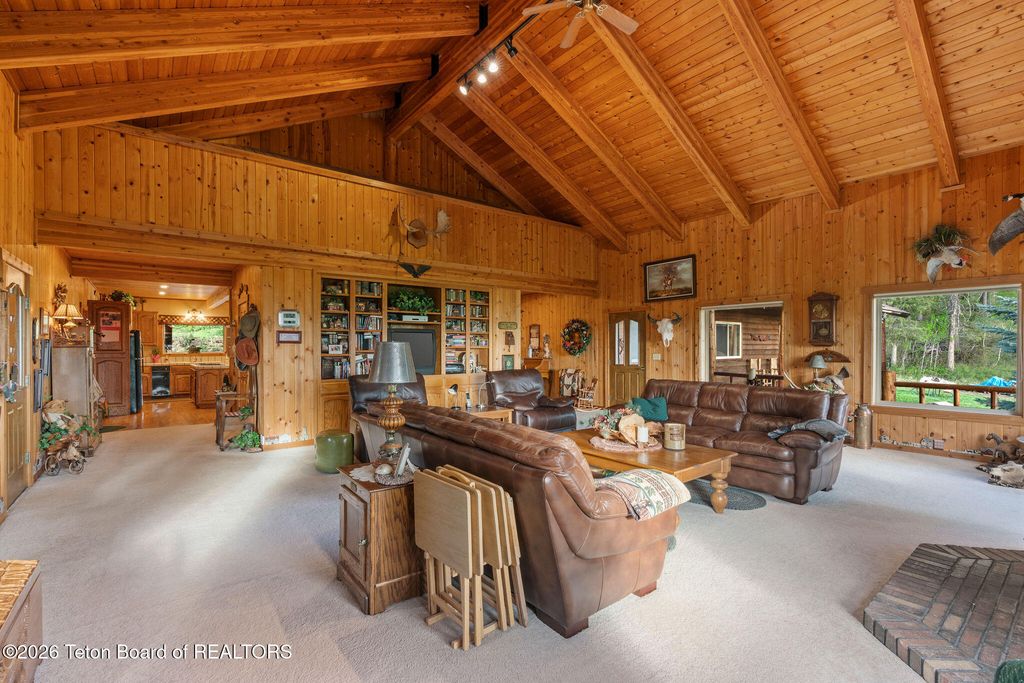 256 PIERCE Drive, Etna, WY 83118 photo 10