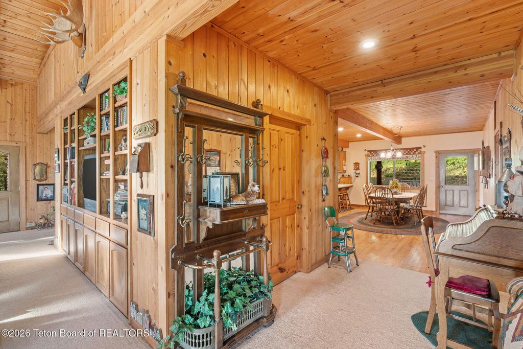 256 PIERCE Drive, Etna, WY 83118 photo 12