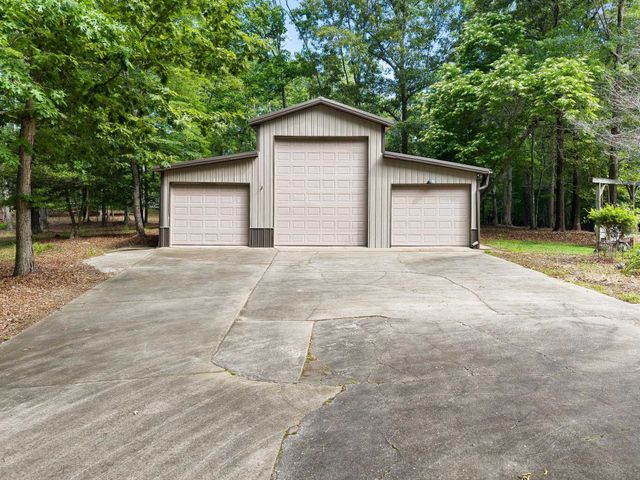 620 Walnut Grove Road, Roebuck, SC 29376