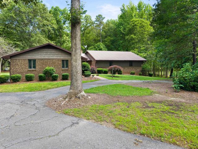 620 Walnut Grove Road, Roebuck, SC 29376