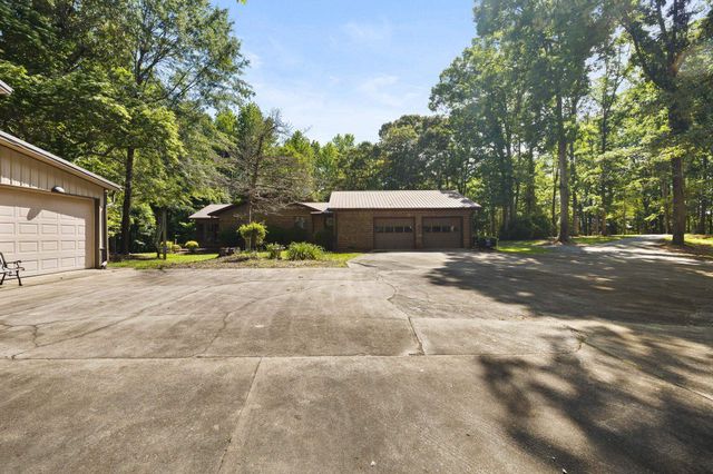 620 Walnut Grove Road, Roebuck, SC 29376