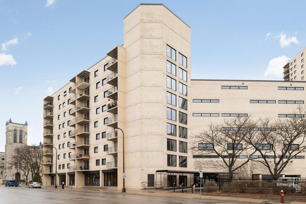 1200 Nicollet Mall 914, Minneapolis, MN 55403 — photo 2