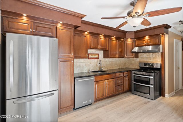 53 Barn Swallow Boulevard, Marlboro, NJ 07746