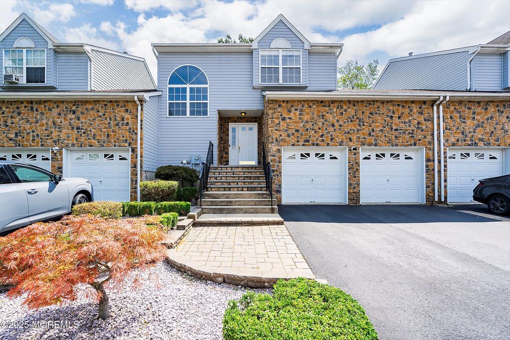 53 Barn Swallow Boulevard, Marlboro, NJ 07746