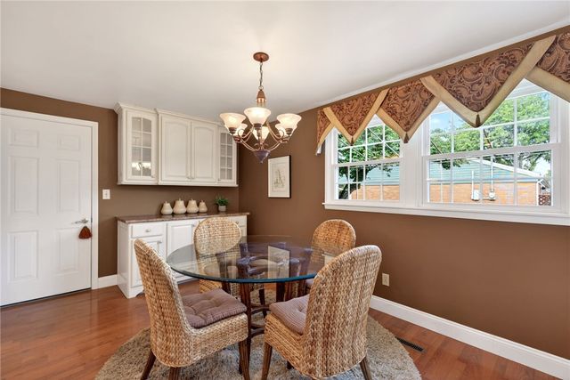 265 Gershwin Drive, Centerville, OH 45458
