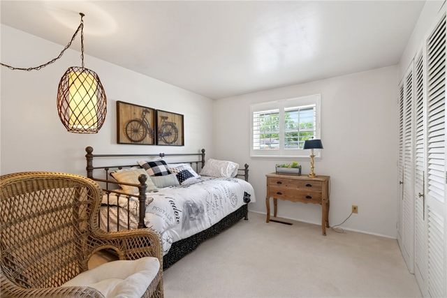 265 Gershwin Drive, Centerville, OH 45458
