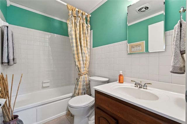265 Gershwin Drive, Centerville, OH 45458