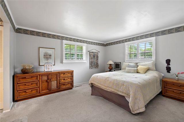 265 Gershwin Drive, Centerville, OH 45458