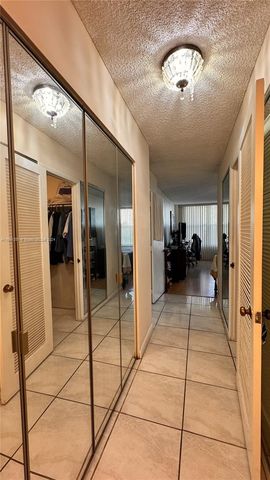 3800 S Ocean Dr 416, Hollywood, FL 33019