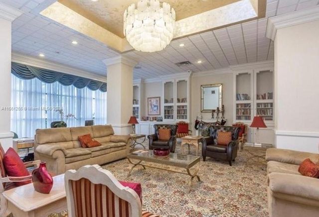 3800 S Ocean Dr 416, Hollywood, FL 33019