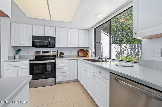2445 LORRAINE Court N, Ponte Vedra Beach, FL 32082