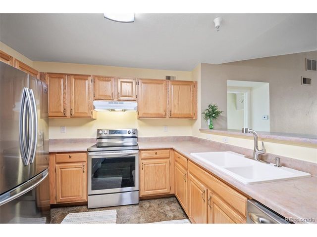 5667 S Urban St 304, Littleton, CO 80127