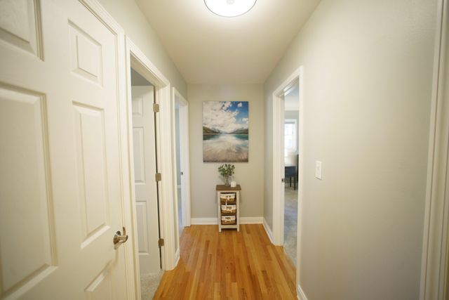 1353 E Palatine Road, Palatine, IL 60074