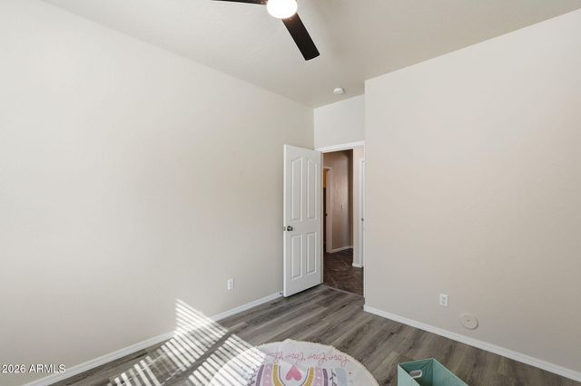 9721 W CROWN KING Road, Tolleson, AZ 85353