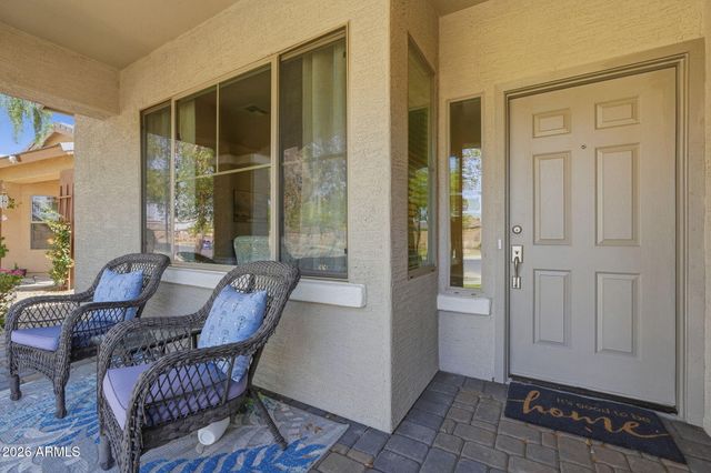 9721 W CROWN KING Road, Tolleson, AZ 85353