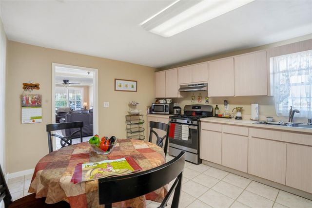 2402 CORRINE STREET, Tampa, FL 33605