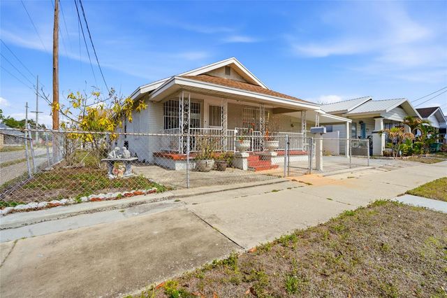 2402 CORRINE STREET, Tampa, FL 33605