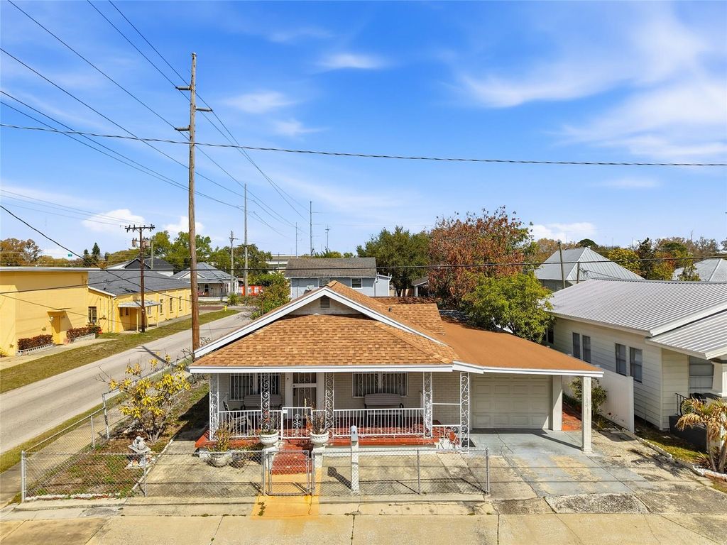 Image 2 of property listing at 2402 CORRINE STREET, Tampa, FL 33605