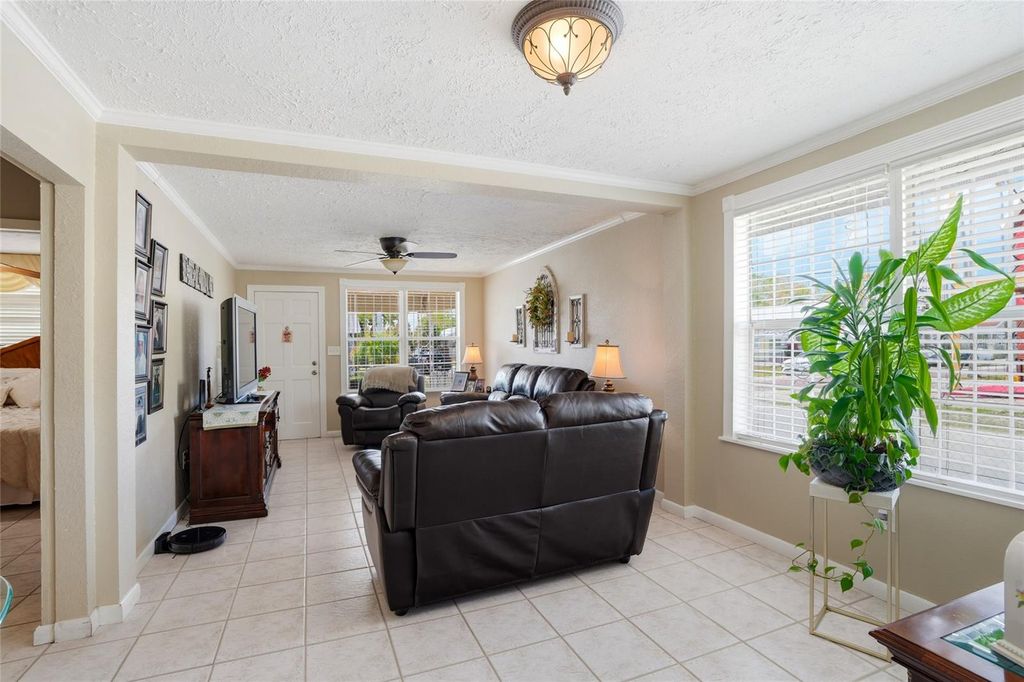 Image 10 of property listing at 2402 CORRINE STREET, Tampa, FL 33605