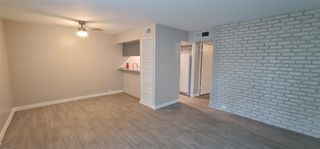2201 Fountain View Drive 27 F, Houston, TX 77057