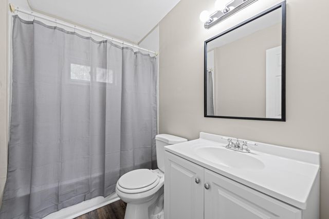 20480 Mada Avenue, Southfield City, MI 48075