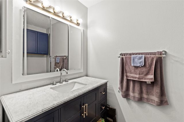 3703 31ST STREET E, Bradenton, FL 34208