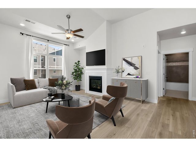 3425 Triano Creek Dr 201, Loveland, CO 80538