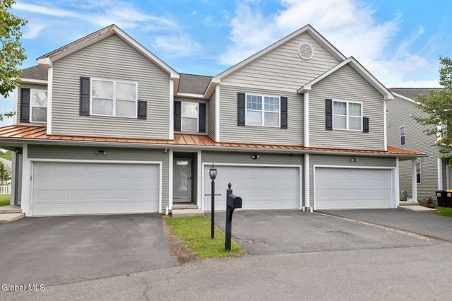 14 Amalia Lane, Rensselaer, NY 12144