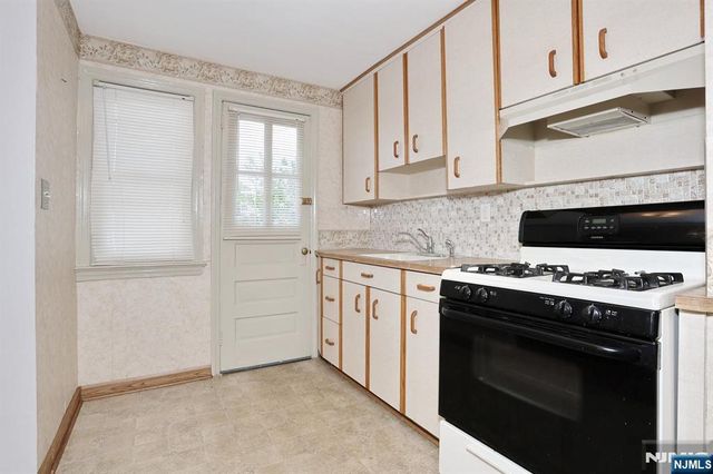 110 Canterbury Avenue, North Arlington, NJ 07031