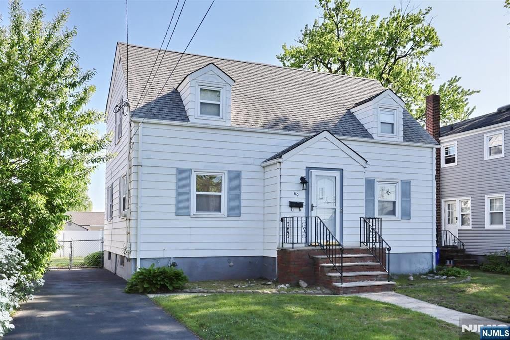 110 Canterbury Avenue, North Arlington, NJ 07031