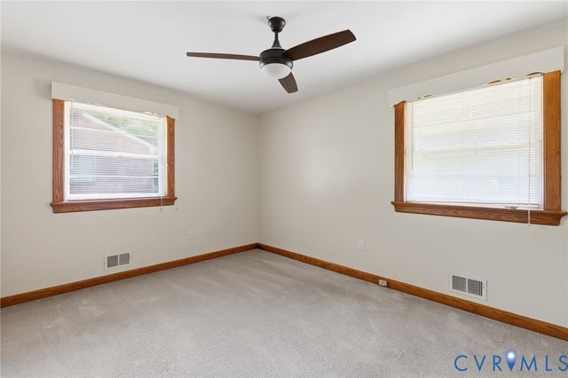 7423 Sandy Ln, Mechanicsville, VA 23111