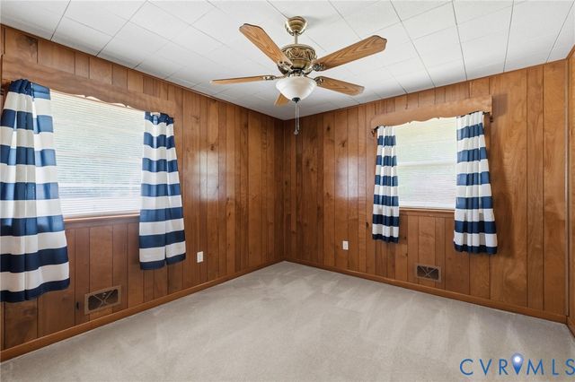 7423 Sandy Ln, Mechanicsville, VA 23111