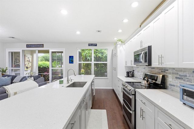 4831 NW 16th Terrace, Boca Raton, FL 33431