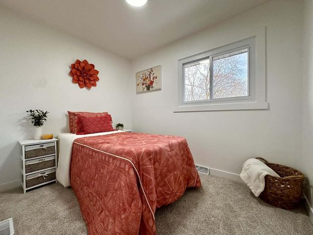 5131 106th STREET, Pleasant Prairie, WI 53158