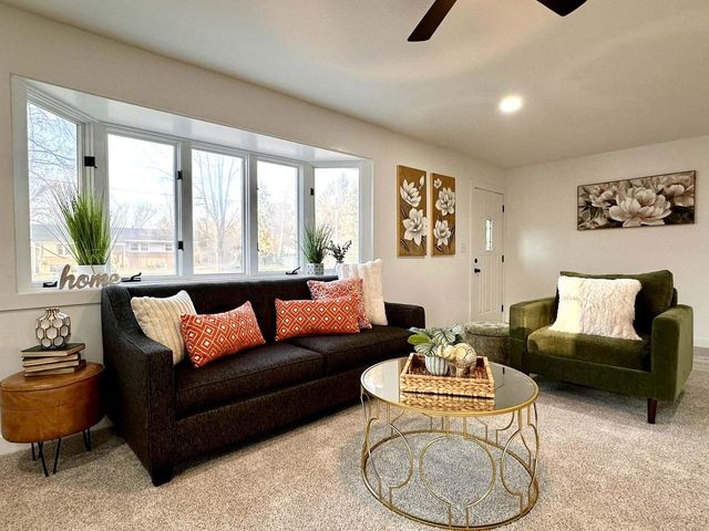 5131 106th STREET, Pleasant Prairie, WI 53158