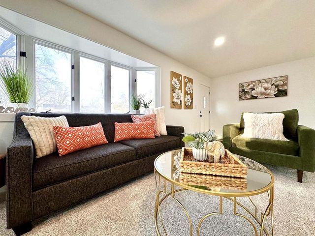 5131 106th STREET, Pleasant Prairie, WI 53158